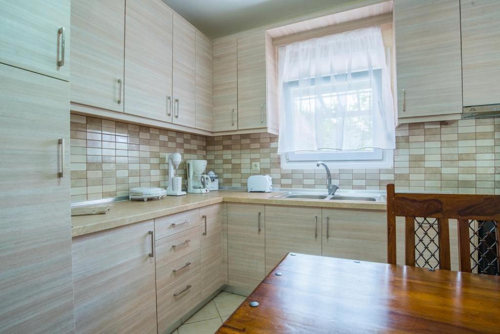Diogenis Villa Вурвуру Екстериор снимка