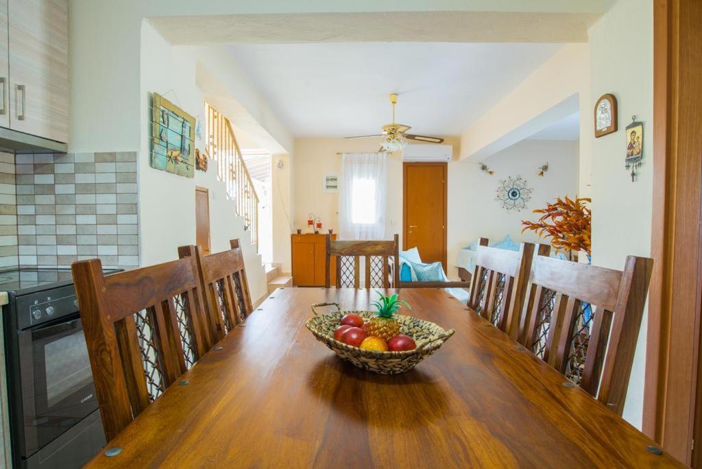 Diogenis Villa Вурвуру Екстериор снимка